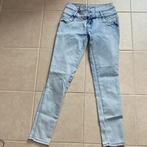 Silver Jeans Women's Sky Blue Skinny Jeans